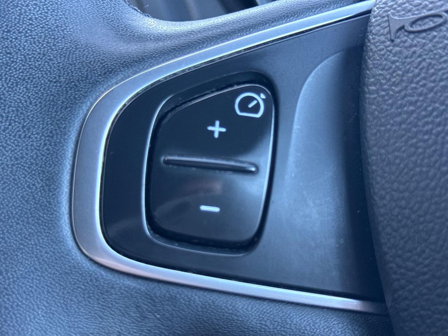 Used Renault Captur 2019 for sale - 78195465: Photo 29