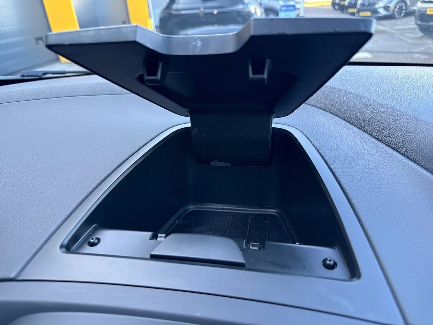 Used Renault Captur 2019 for sale - 78195465: Photo 42