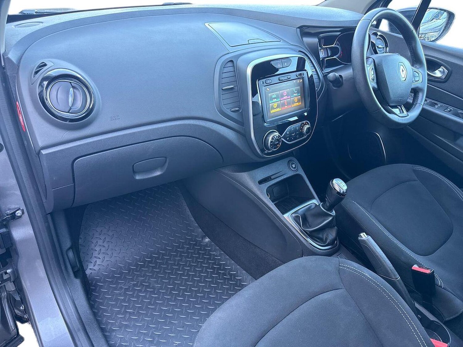 Used Renault Captur 2019 for sale - 78195465: Photo 9