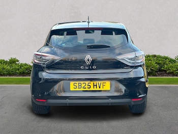Used Renault Clio 2025 for sale - 76799325: Photo