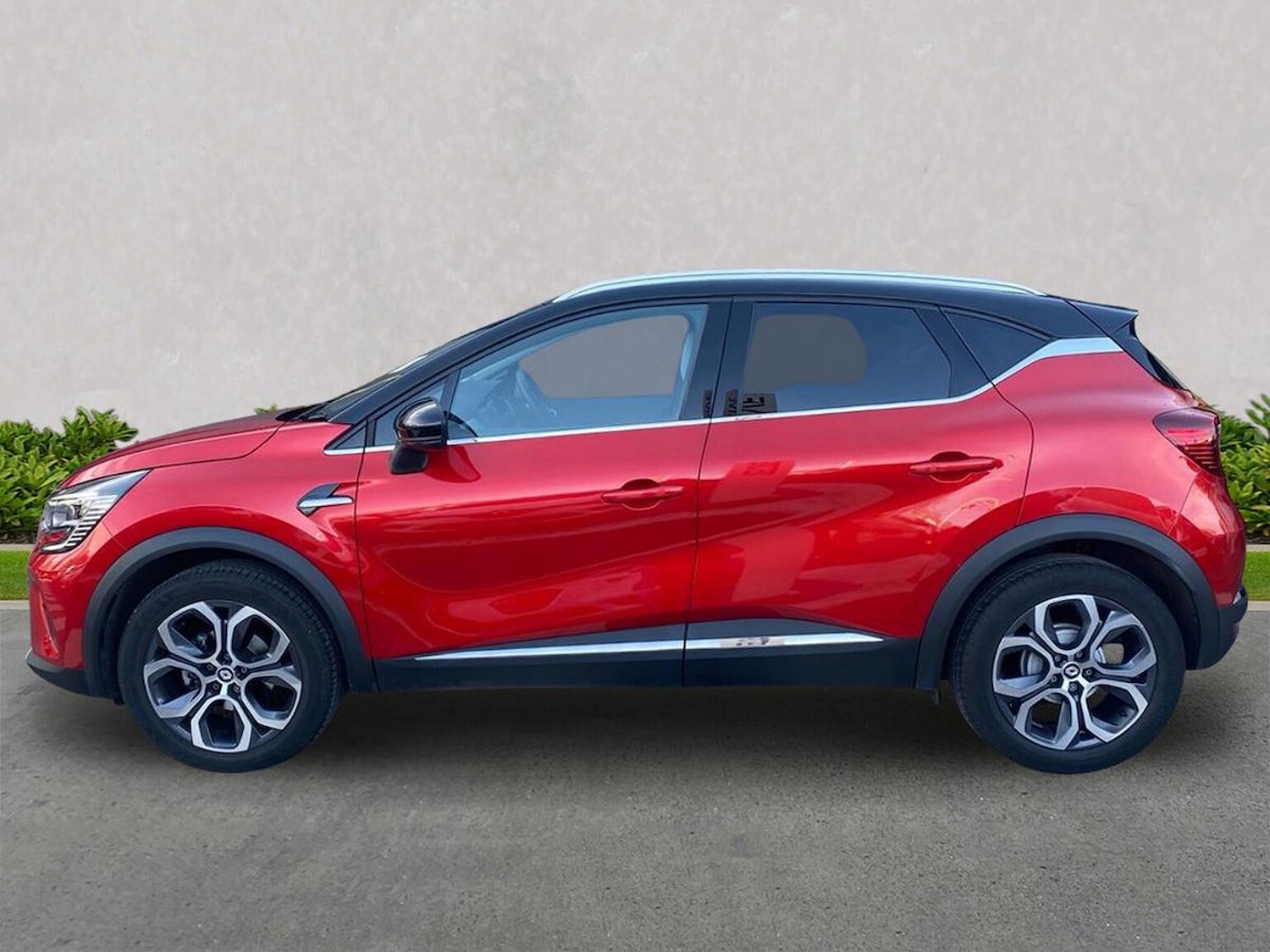 Used Renault Captur 2023 for sale - 76627968: Photo 19