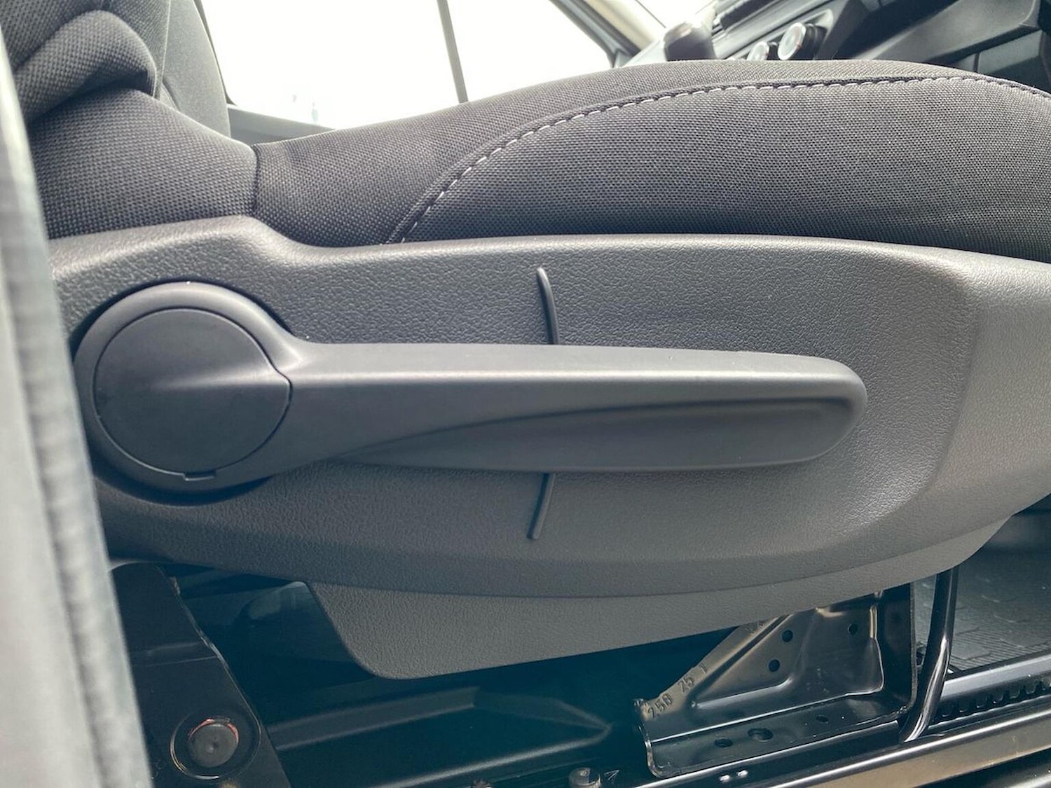 Used Renault Trafic 2025 for sale - 77688080: Photo 30