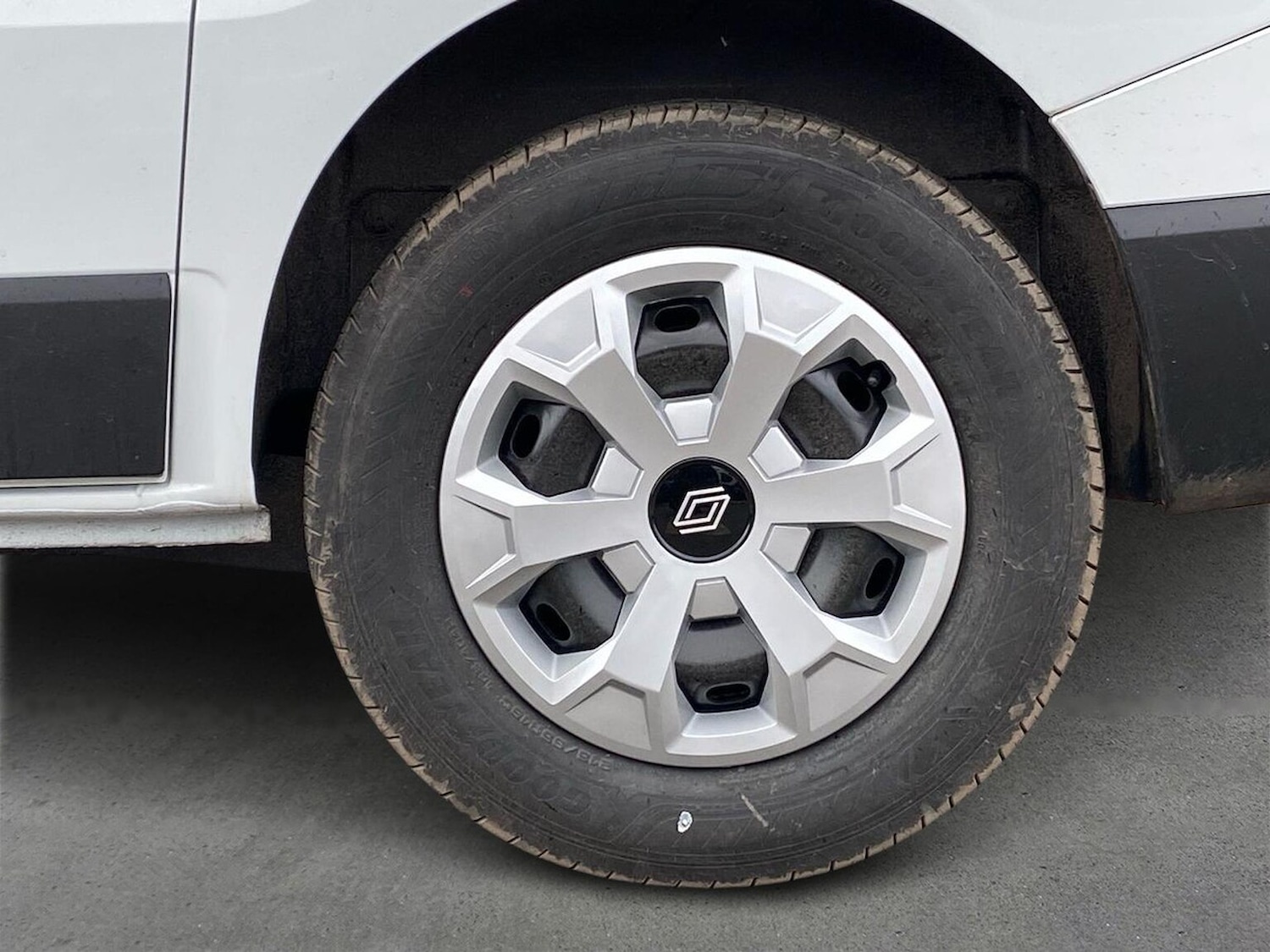 Used Renault Trafic 2025 for sale - 77688080: Photo 6