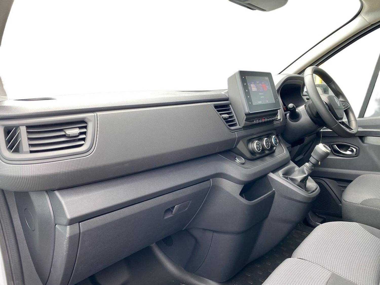 Used Renault Trafic 2025 for sale - 77688080: Photo 7