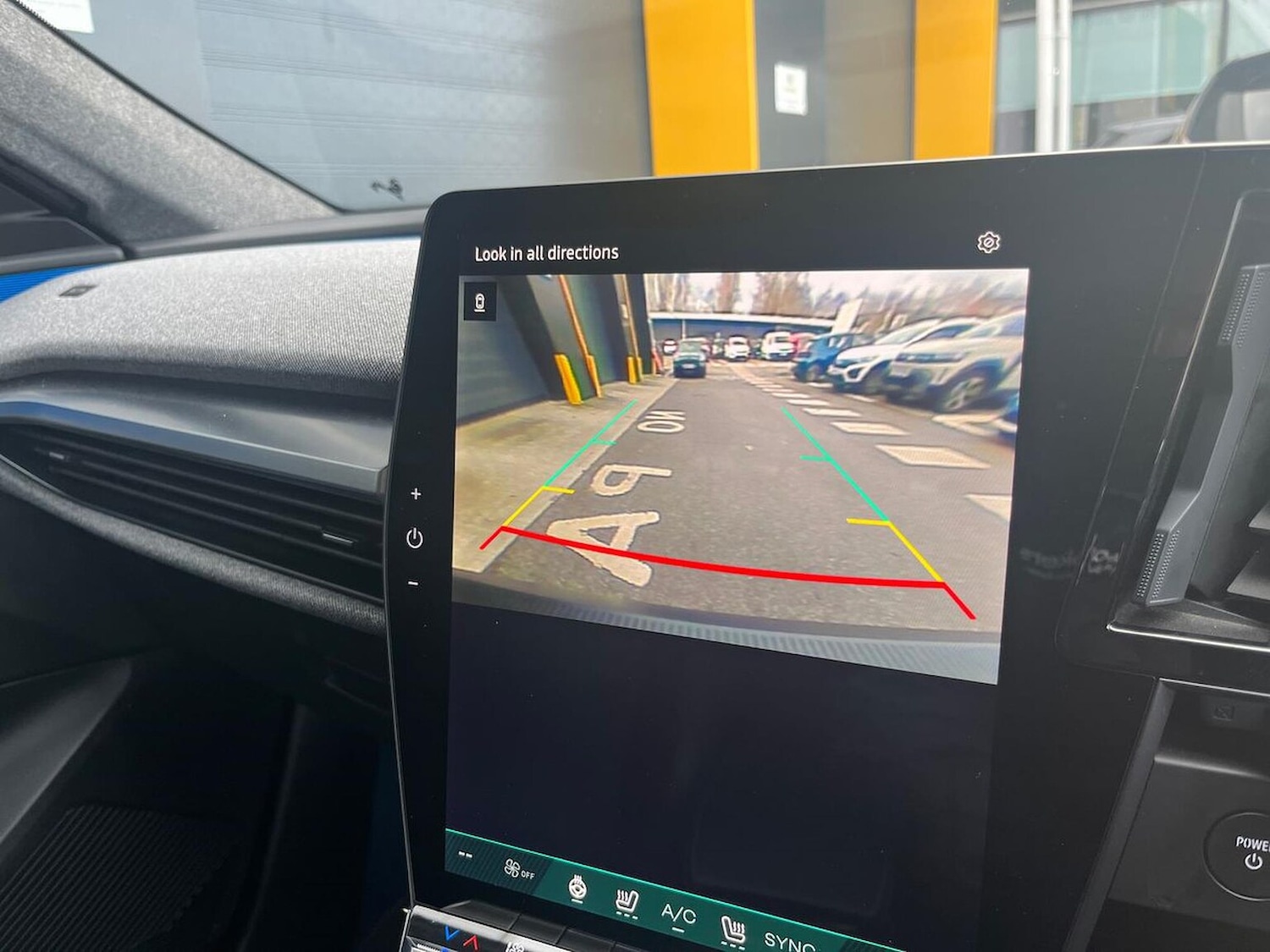 Used Renault Scenic E-Tech 2024 for sale - 77789573: Photo 23