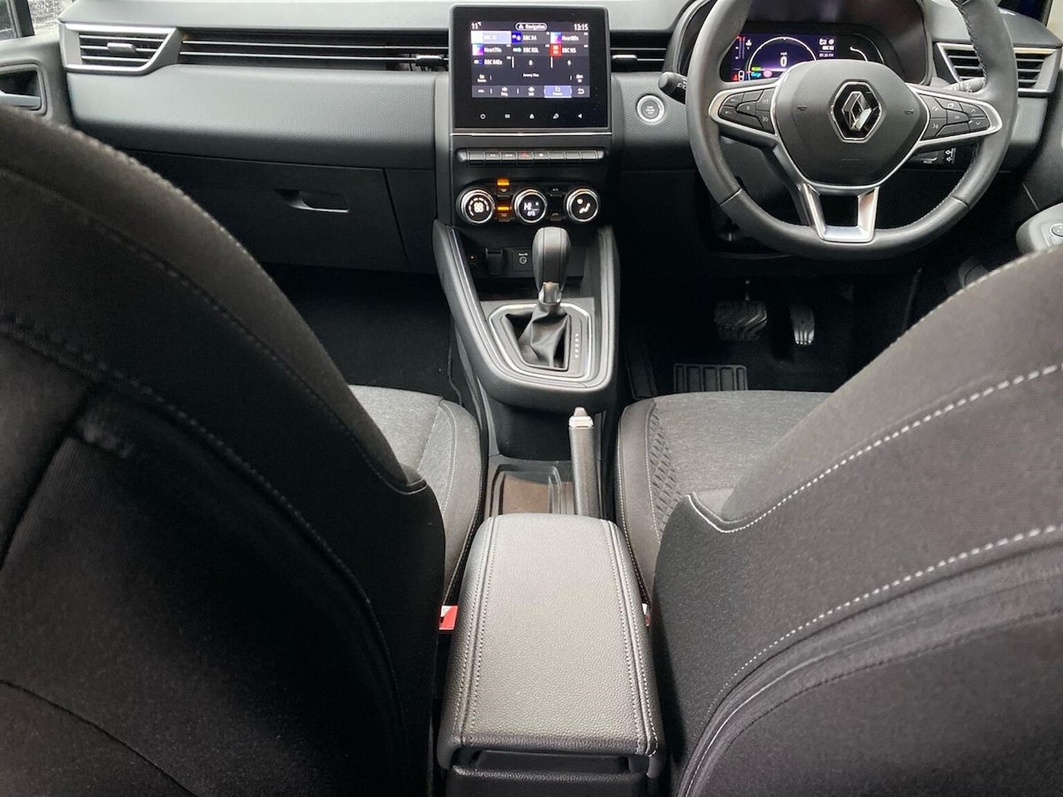 Used Renault Clio 2022 for sale - 76770003: Photo 13