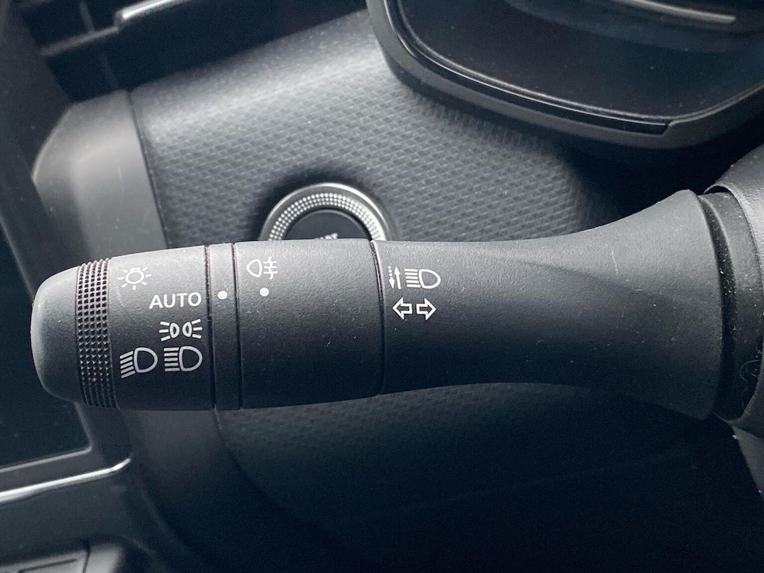 Used Renault Clio 2022 for sale - 76770003: Photo 28