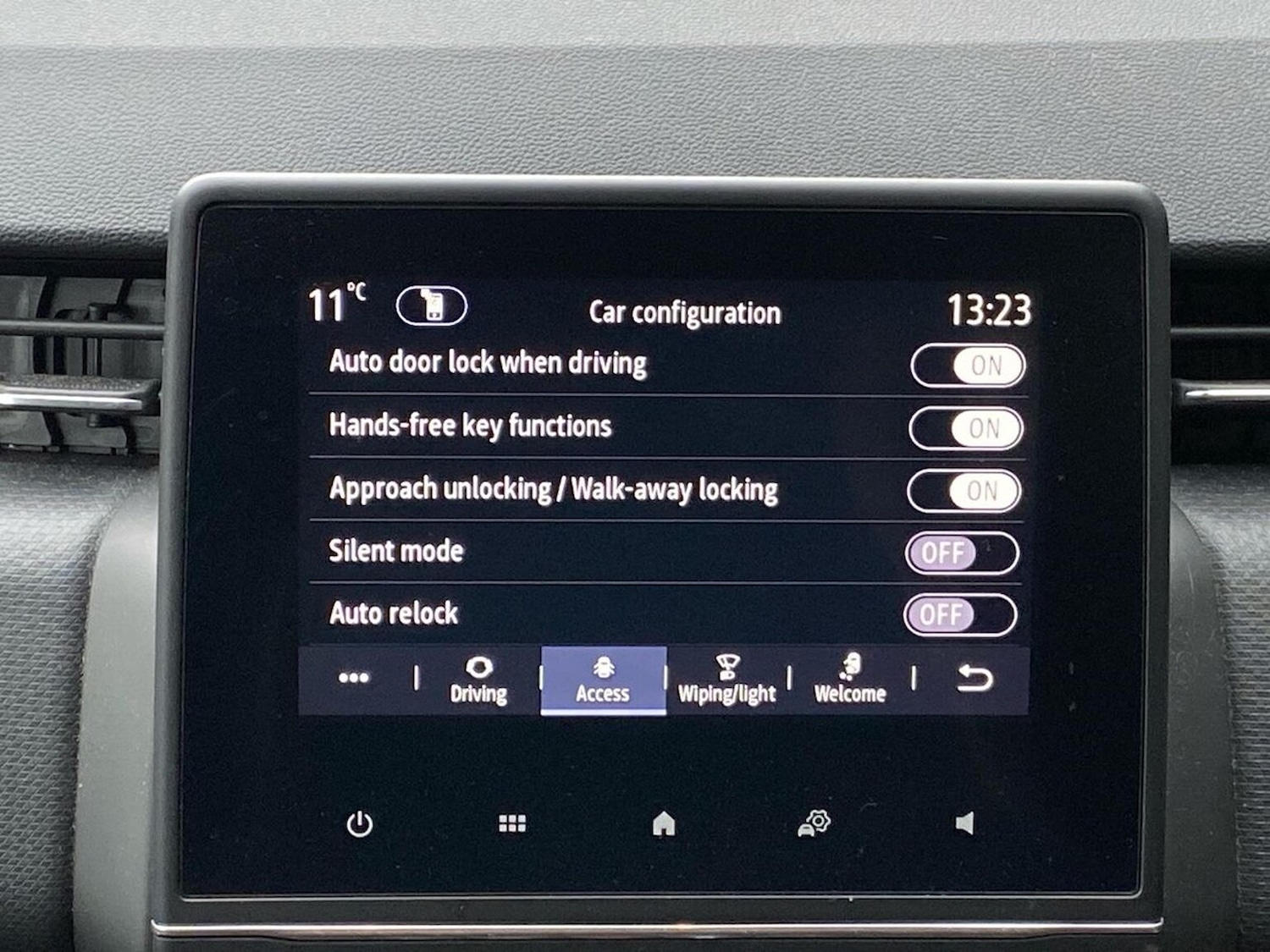 Used Renault Clio 2022 for sale - 76770003: Photo 41