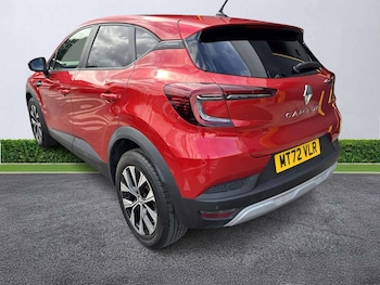 Used Renault Captur 2022 for sale - 78802835: Photo