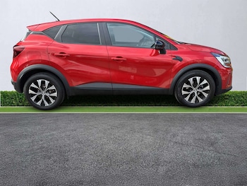 Used Renault Captur 2022 for sale - 78802835: Photo