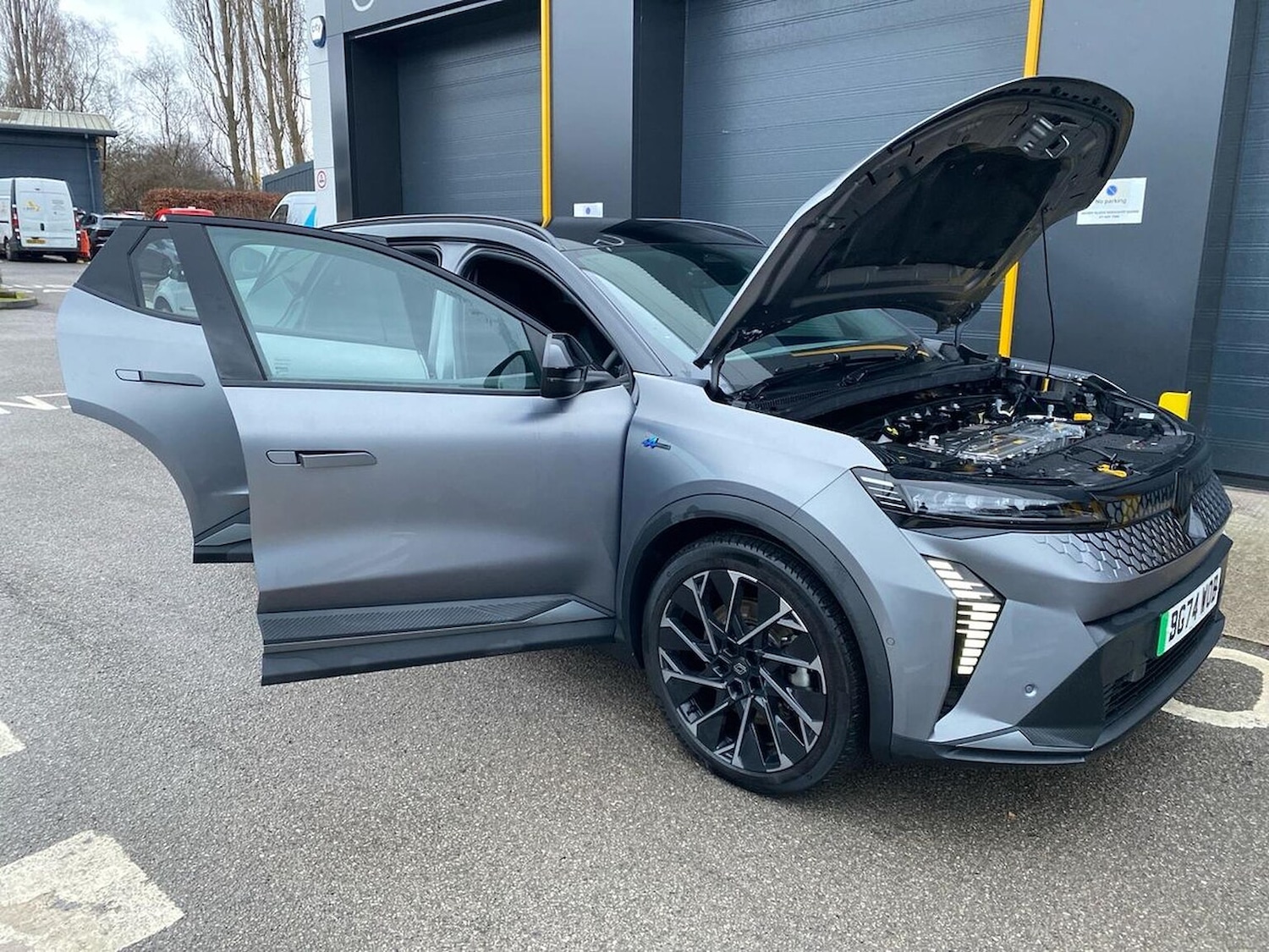 Used Renault Scenic E-Tech 2024 for sale - 77542513: Photo 40