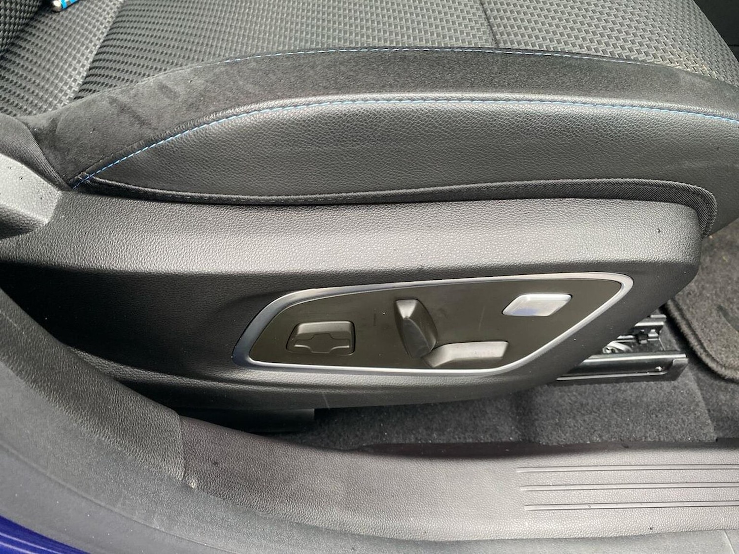 Used Renault Austral 2025 for sale - 76969936: Photo 30