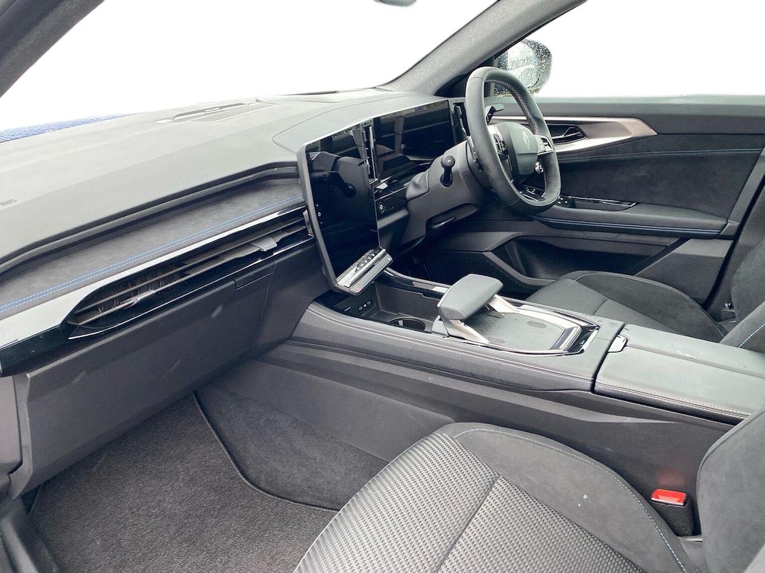 Used Renault Austral 2025 for sale - 76969936: Photo 7