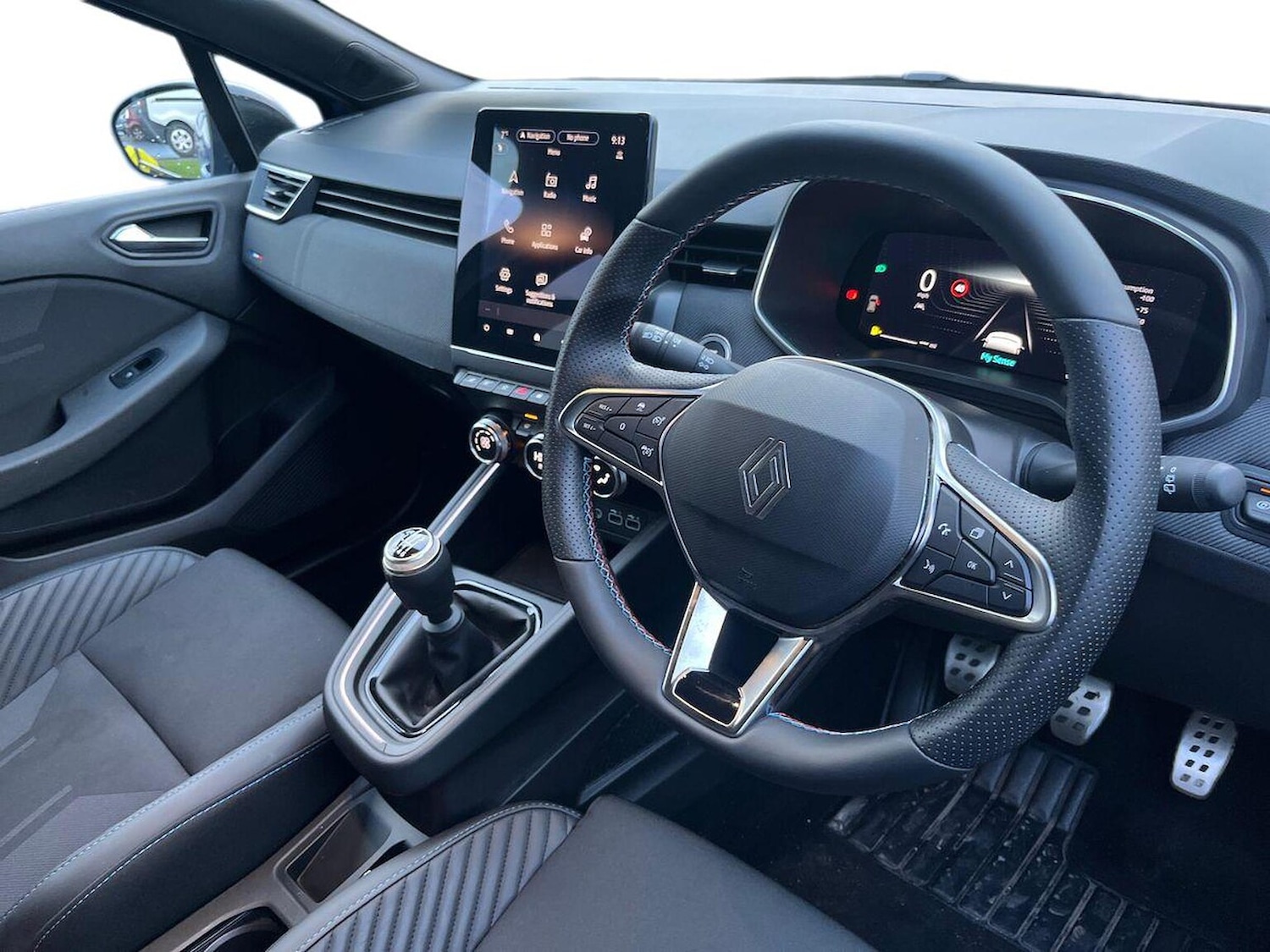 Used Renault Clio 2025 for sale - 77023406: Photo 17