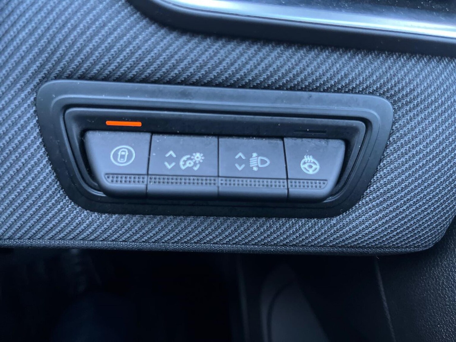 Used Renault Clio 2025 for sale - 77023406: Photo 27