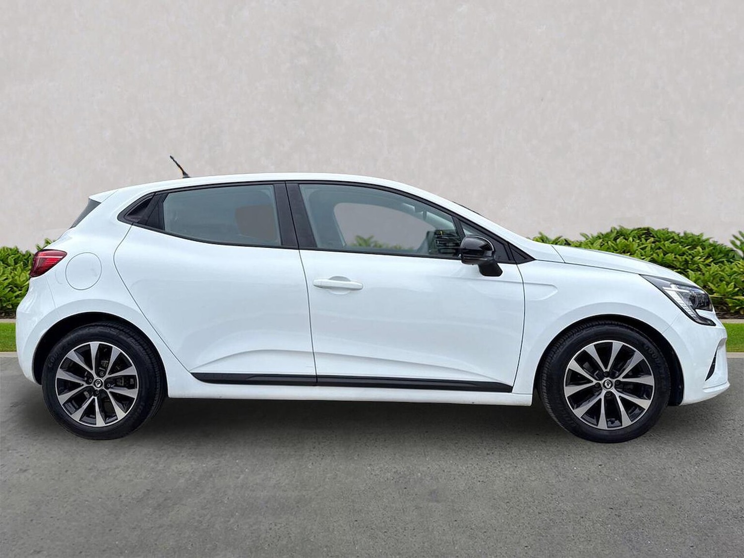 Used Renault Clio 2022 for sale - 78198076: Photo 5