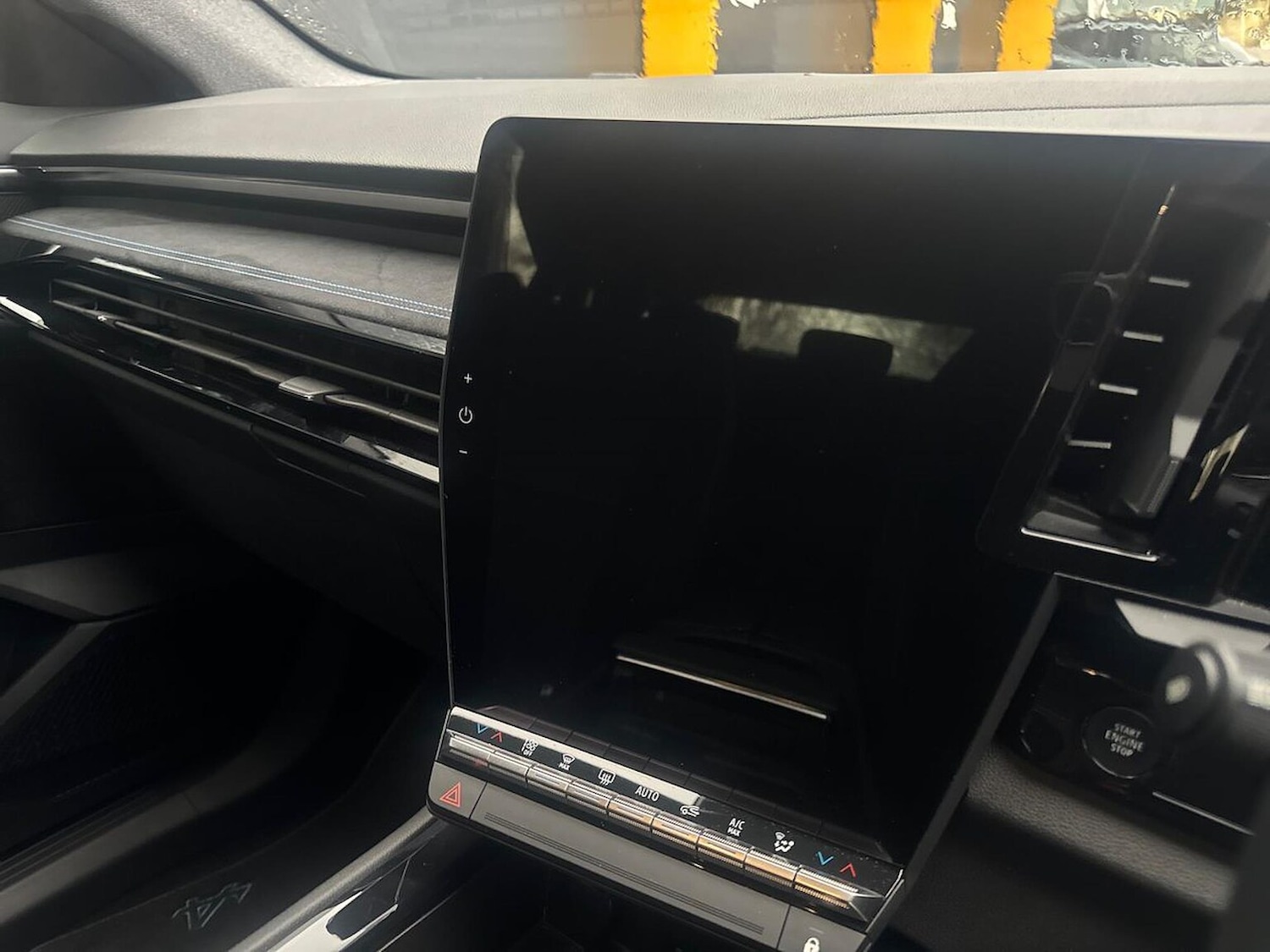 Used Renault Austral 2024 for sale - 76627972: Photo 24