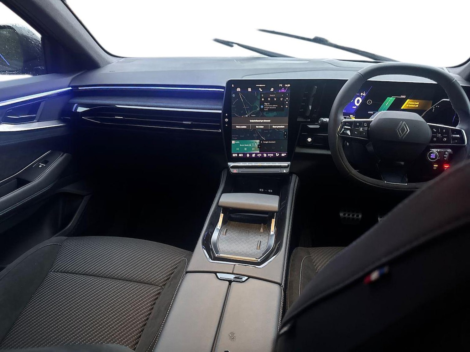 Used Renault Austral 2024 for sale - 76627972: Photo 8