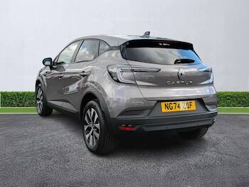 Used Renault Captur 2025 for sale - 79812540: Photo