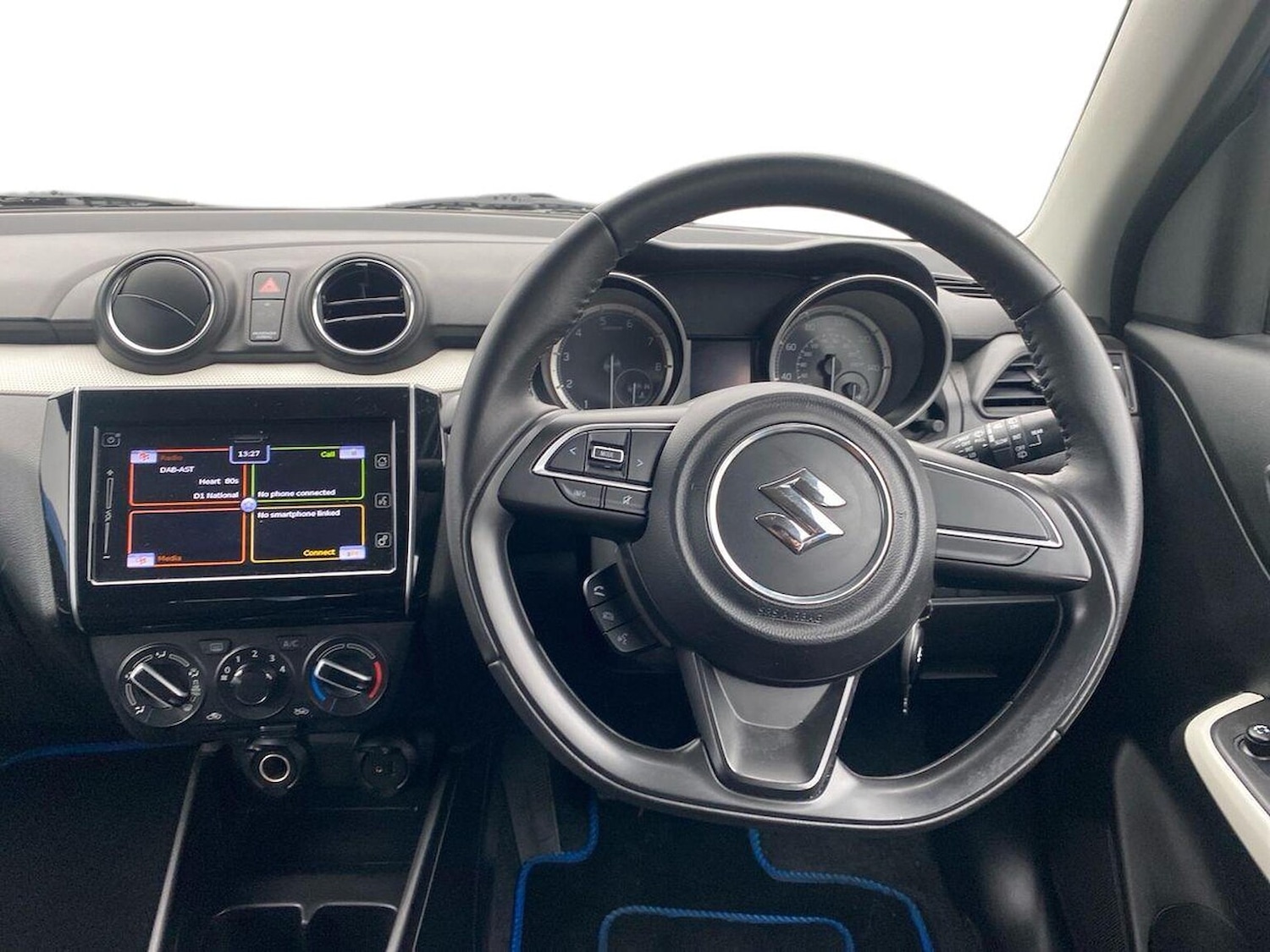 Used Suzuki Swift 2020 for sale - 76699416: Photo 9