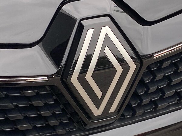 Used Renault Clio 2024 for sale - 75475961: Photo 33