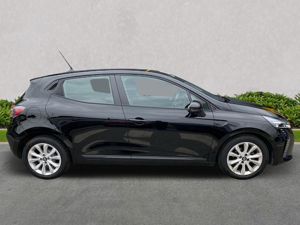 Used Renault Clio 2024 for sale - 75475961: Photo 3