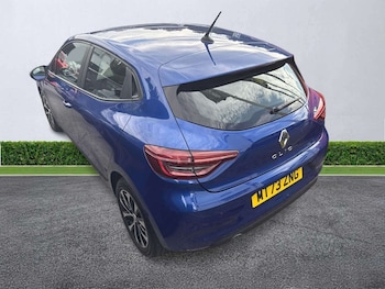 Used Renault Clio 2024 for sale - 79017684: Photo