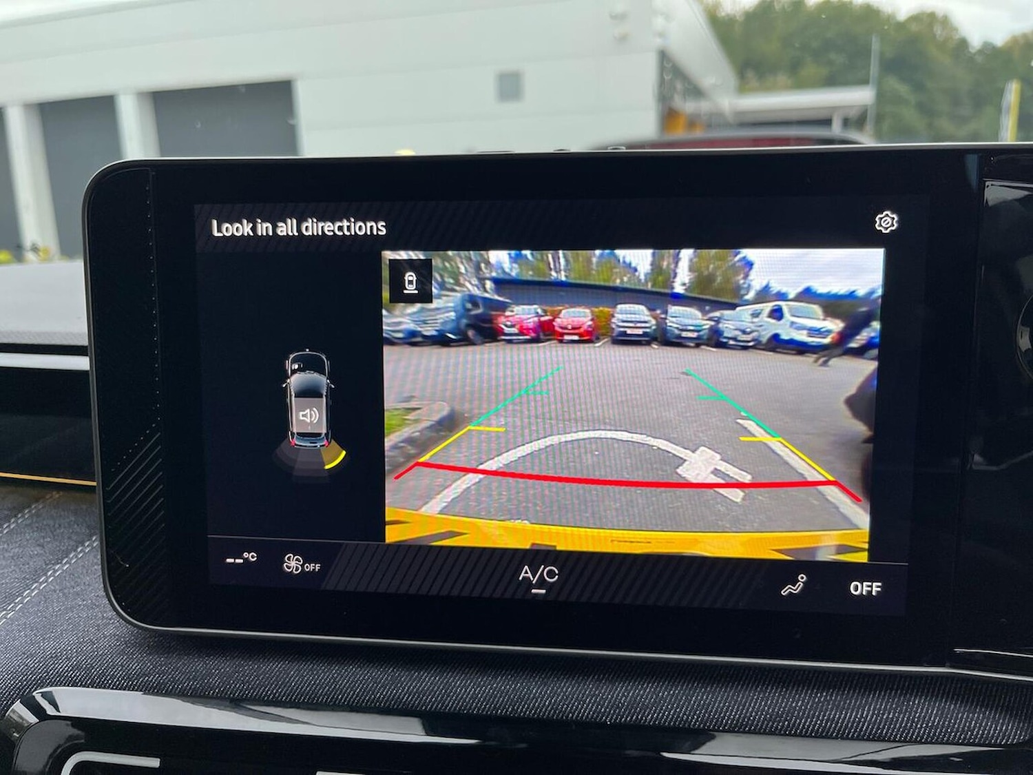 Used Renault 5 2025 for sale - 76305364: Photo 23