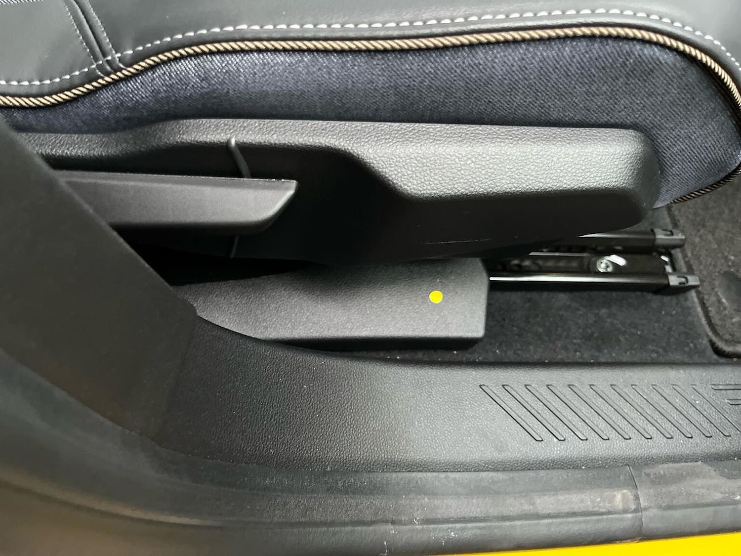 Used Renault 5 2025 for sale - 76305364: Photo 30