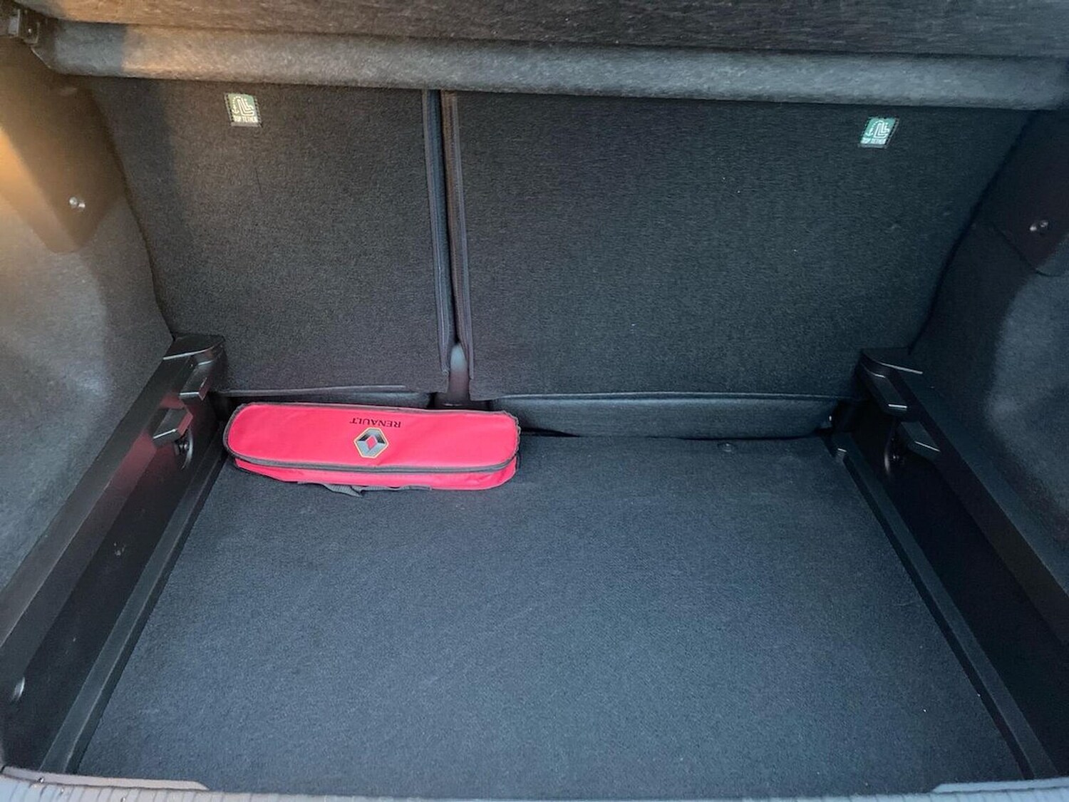 Used Renault Captur 2022 for sale - 78195458: Photo 19