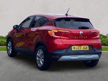 Used Renault Captur 2022 for sale - 78195458: Photo