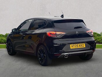 Used Renault Clio 2025 for sale - 77488344: Photo