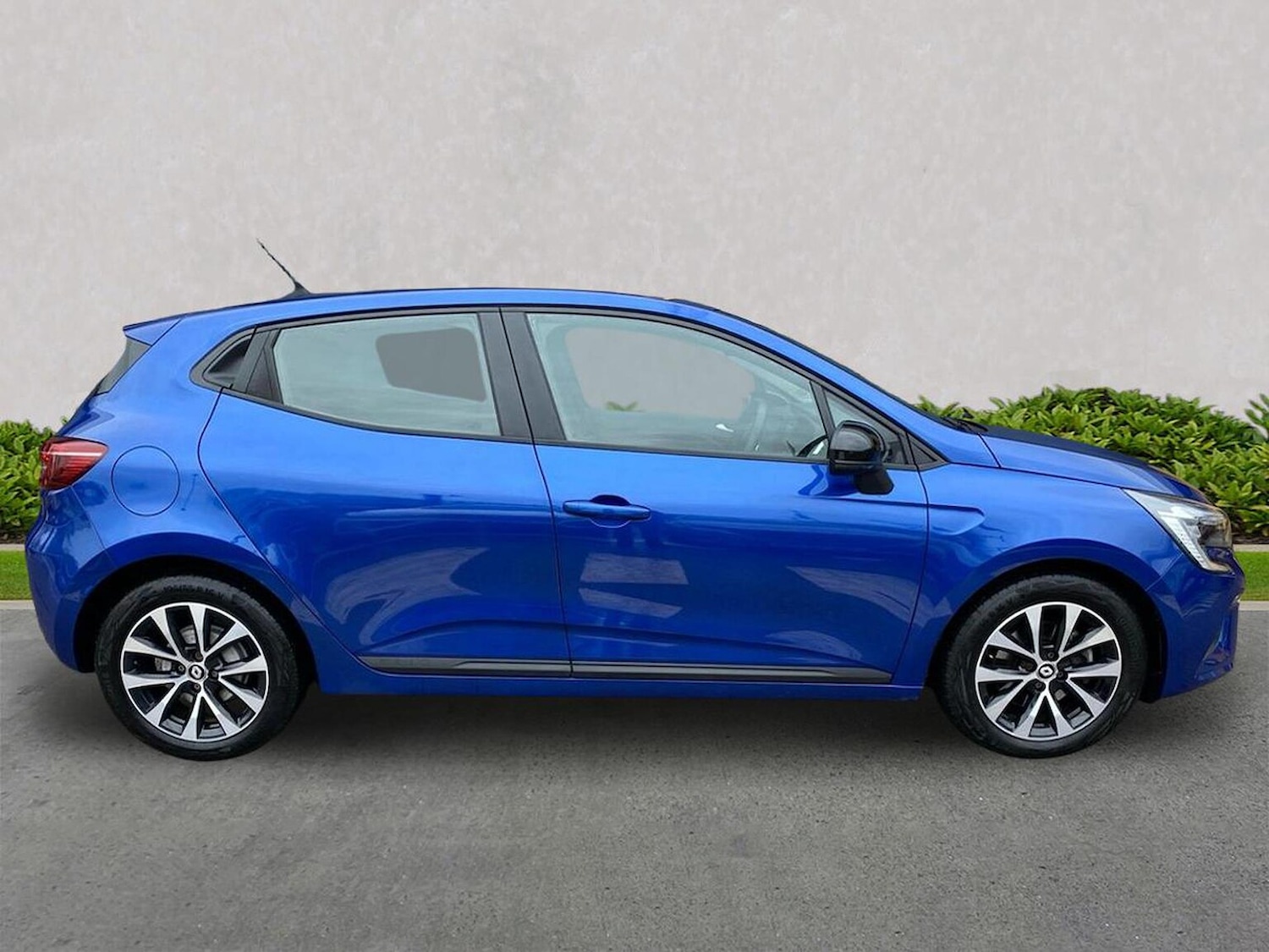 Used Renault Clio 2022 for sale - 76769999: Photo 3