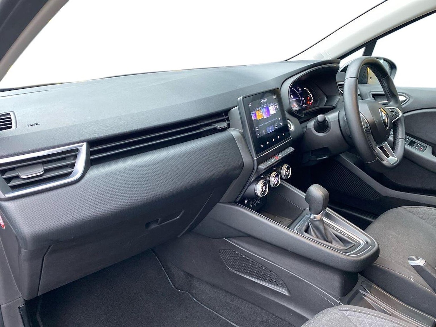 Used Renault Clio 2022 for sale - 76769999: Photo 7