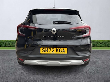 Used Renault Captur 2022 for sale - 78802773: Photo