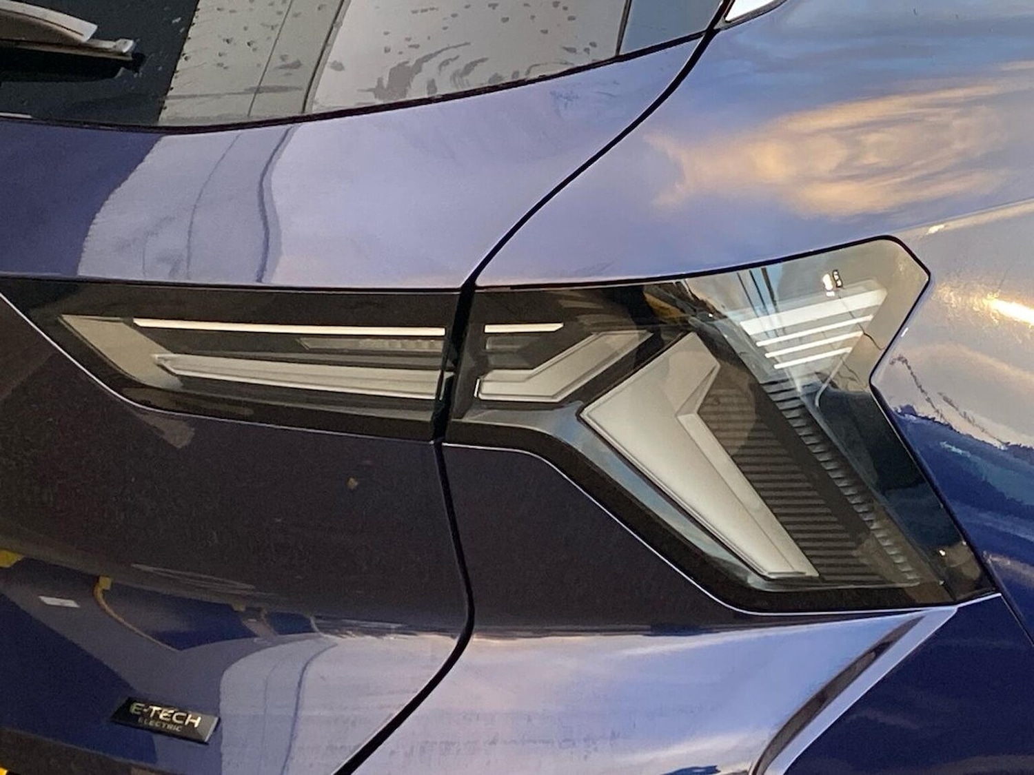 Used Renault Scenic E-Tech 2024 for sale - 76430824: Photo 36