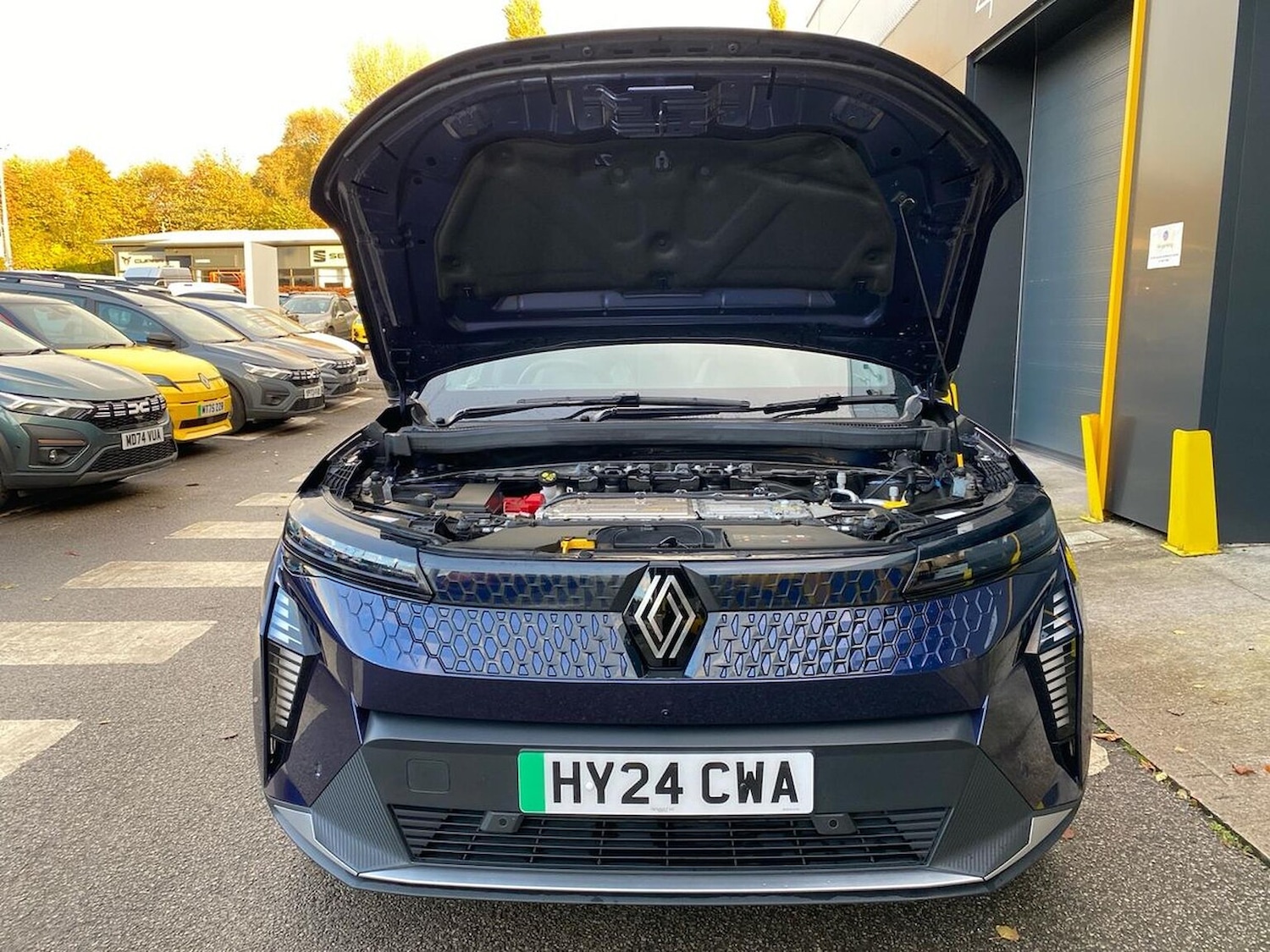 Used Renault Scenic E-Tech 2024 for sale - 76430824: Photo 39