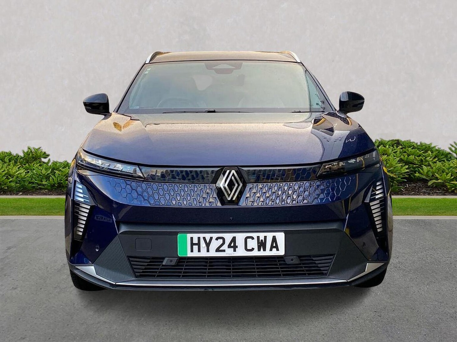 Used Renault Scenic E-Tech 2024 for sale - 76430824: Photo 5