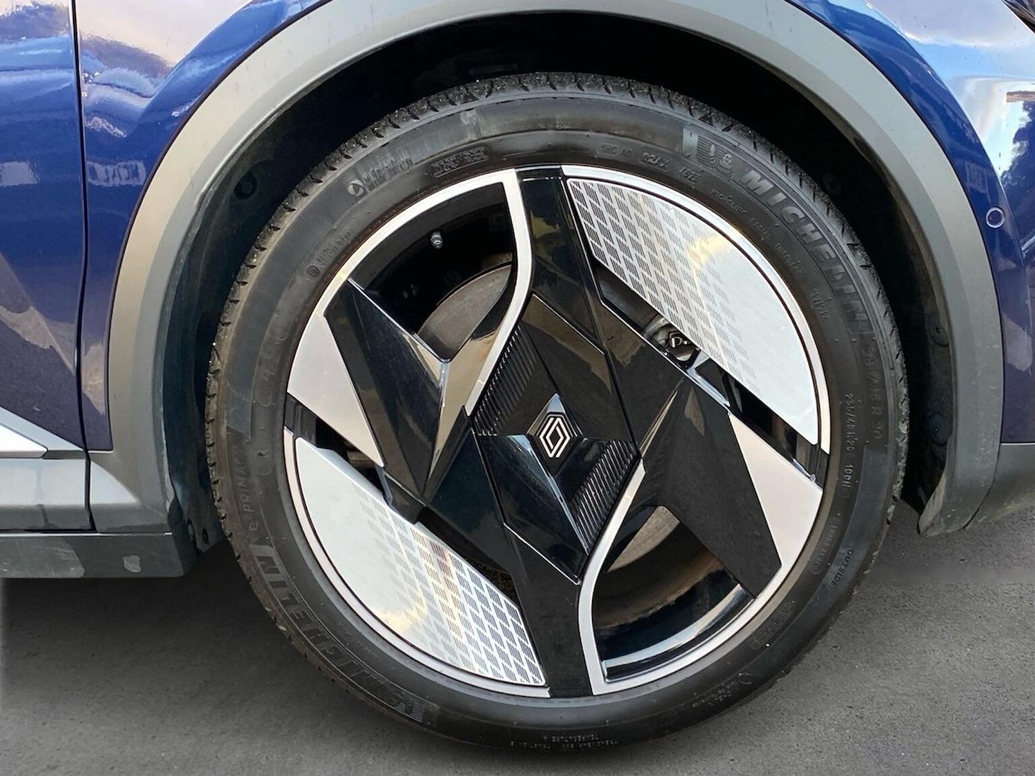 Used Renault Scenic E-Tech 2024 for sale - 76430824: Photo 6