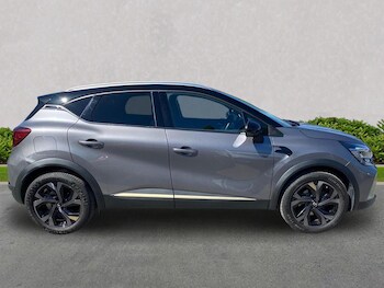 Used Renault Captur 2024 for sale - 78366871: Photo