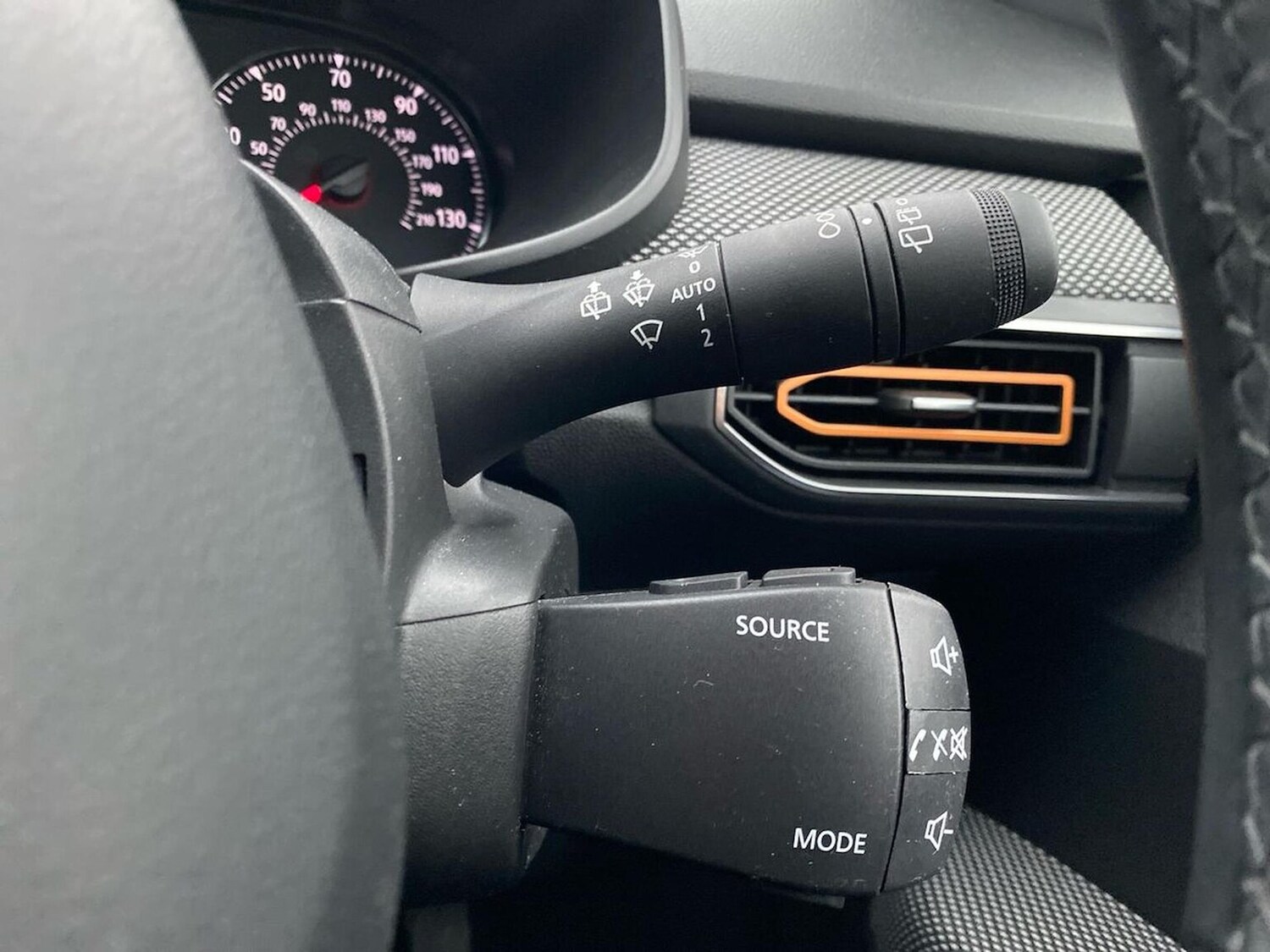 Used Dacia Sandero Stepway 2022 for sale - 76554238: Photo 28