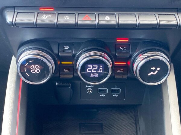 Used Renault Clio 2023 for sale - 75700303: Photo 12