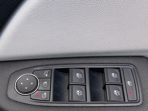 Used Renault Clio 2023 for sale - 75700303: Photo 21