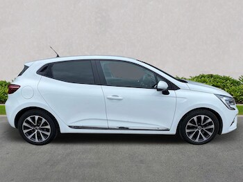 Used Renault Clio 2021 for sale - 75907155: Photo