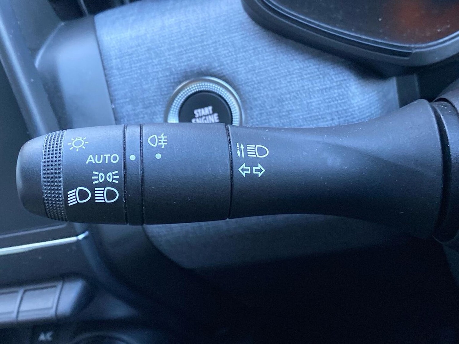 Used Renault Clio 2024 for sale - 76600096: Photo 28