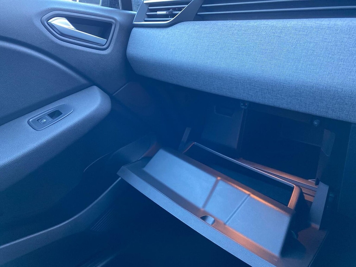 Used Renault Clio 2024 for sale - 76600096: Photo 47