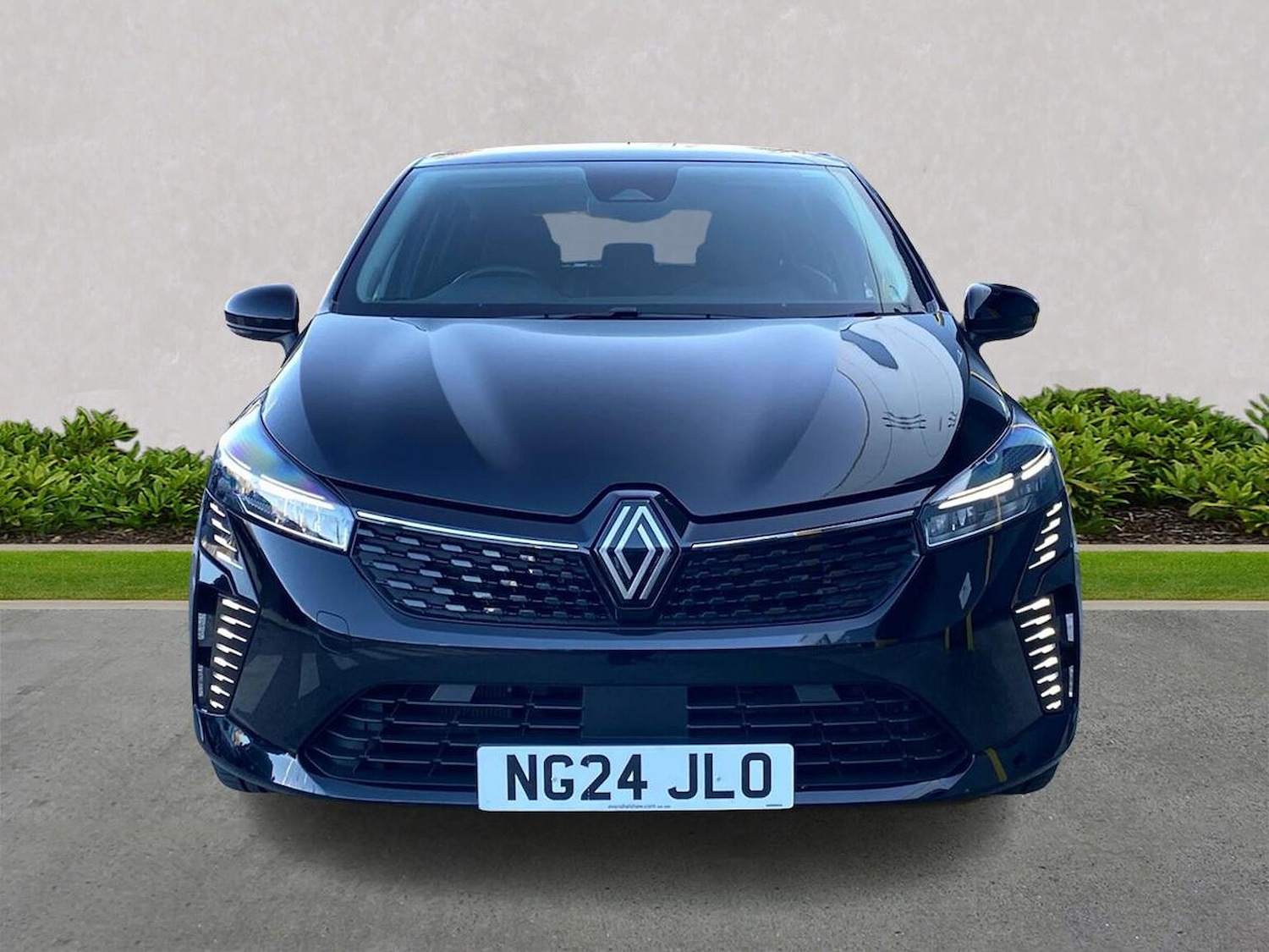 Used Renault Clio 2024 for sale - 76600096: Photo 5