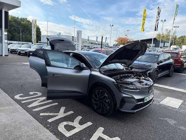 Used Renault Megane E Tech 2025 for sale - 76134244: Photo 40