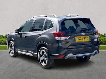 Used Subaru Forester 2024 for sale - 75476100: Photo