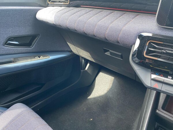 Used Renault 4 2025 for sale - 75754663: Photo 12